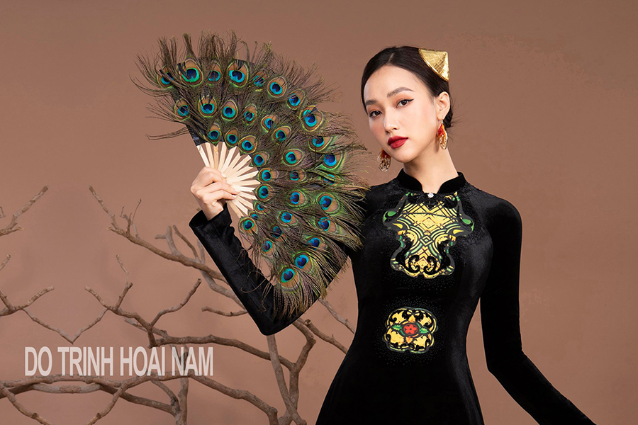 ÁO DÀI SẮC ĐEN SANG TRỌNG TINH TẾ