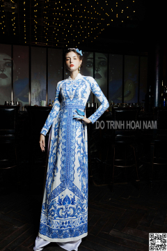 Nữ Hoàng 4
