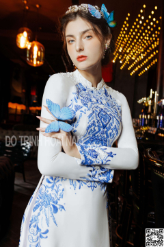 Nữ Hoàng 5