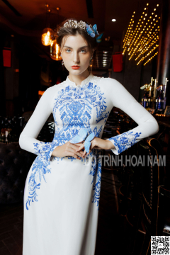 Nữ Hoàng 5
