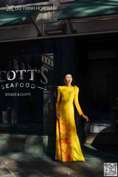 TỨ BÌNH HOA LỤA 010